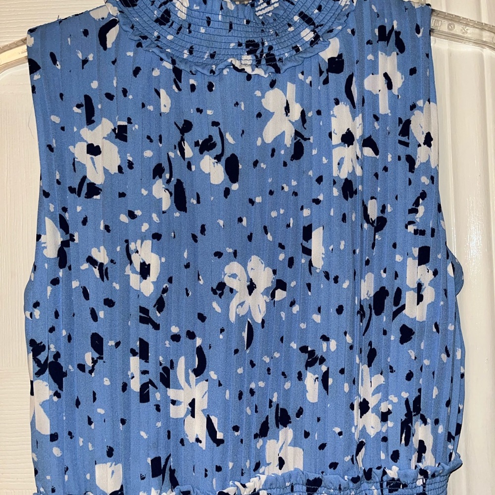 Nanette Lepore Pleated Dress, Size 2 - Picture 7 of 10